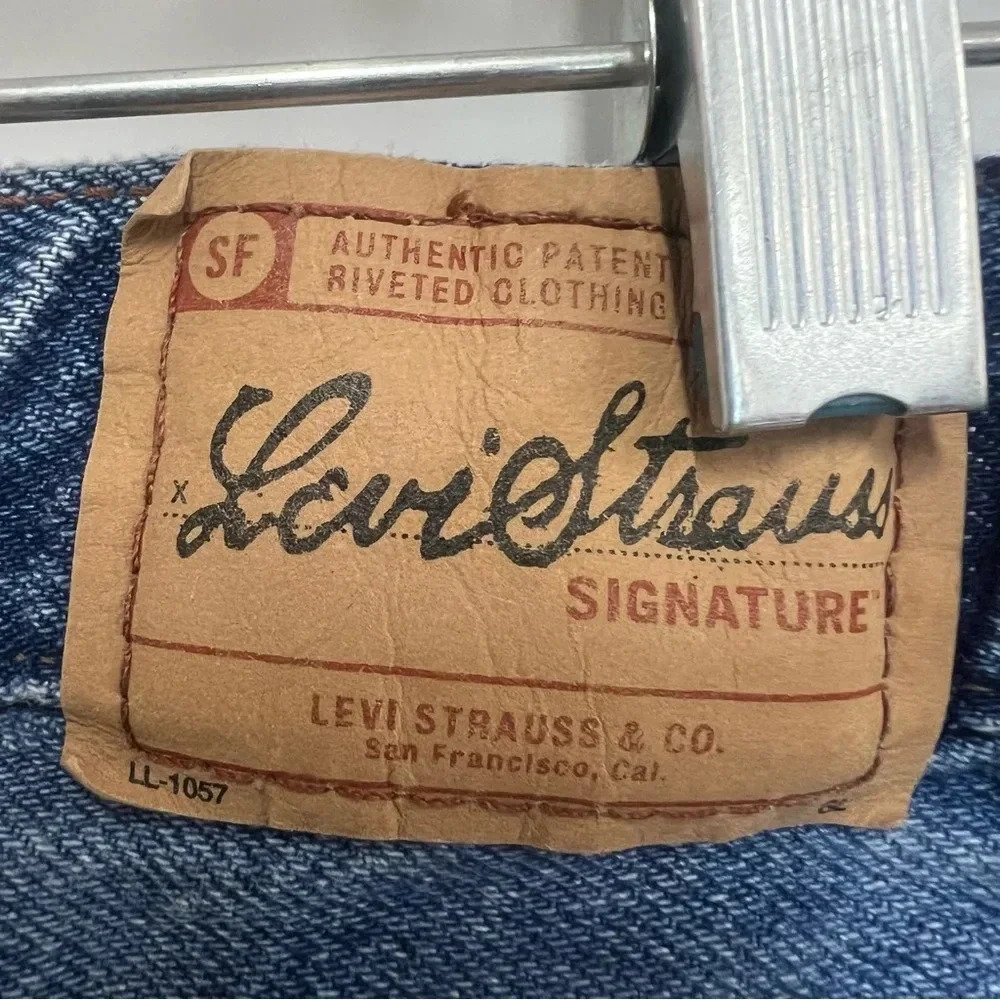 Vintage Levi Strauss Signature straight leg jeans 100% cotton size 7X - Picture 5 of 6